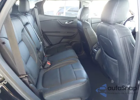 2024 Chevrolet Blazer Fwd 2Lt from USA, damaged, VIN 3GNKBCR48RS185809